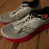 Tradera Saucony Endorphin Speed 3 - Löparskor> Løb