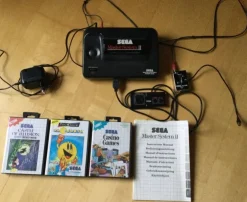 Tradera Sega Master System II med 3 spil + Alex Kidd> Andre Computer- & Tv-spil