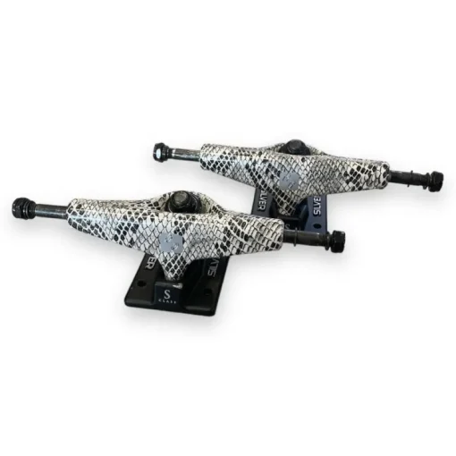 Tradera Silver Trucks S-Class (4.5> Skateboard & Inliners