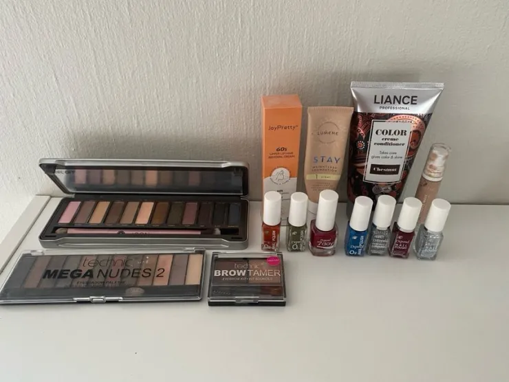 Tradera Skönhetsprodukter - Makeup och hårvård> Makeup