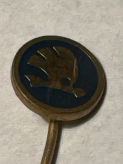 Tradera Skoda Emblem Nål> Mobilia