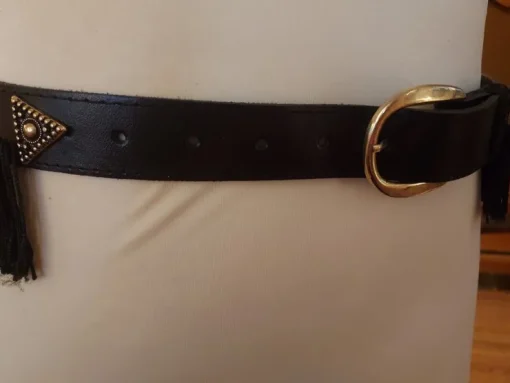 Online Skärp SVART Läder med Silkefrans Midja ca 73 cm-83 cm Bælter & Livremme
