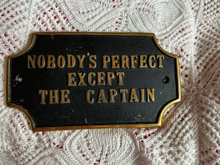 Tradera SKYLT i mässing > Skilte