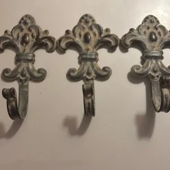 Shop Snygga väggkrokar i metall Kroge, Håndtag & Beslag