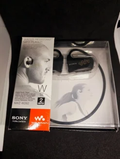 Tradera Sony NWZ-W262 Vattentät MP3-spelare| Mp3 Og Mp4-afspiller