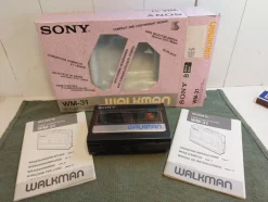 Tradera Sony Walkman WM-31 - defekt| Transportabelt