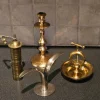 Store Sortiment av mässingsföremål - ljusstake, pepparkvarn & nötknäppare Tin & Messing