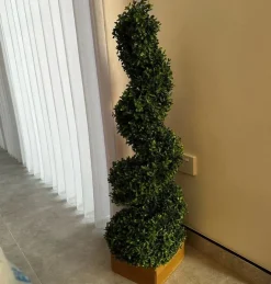 Tradera 2st 122 cm höjd realistiska spiralformade konstgjorda växter med krukbotten| Kunstige Planter
