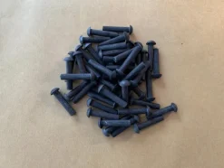 Shop 50st Järnnitar 5x24mm (Art KN001) Skruer, Plugs & Søm