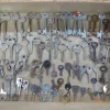 Sale 90st ÄLDRE NYCKLAR Beslag & Reservedele