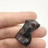 Tradera Sten Skulptur. Granat. Kvinna, kropp, bröst.> Ædelsten