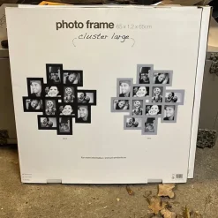 Tradera Stor fototavla med 12 fotoramar - Svart| Rammer