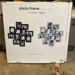 Tradera Stor fototavla med 12 fotoramar - Svart| Rammer