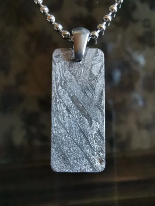 Outlet Stort vackert meteoritt hänge med halsband Arkæologi