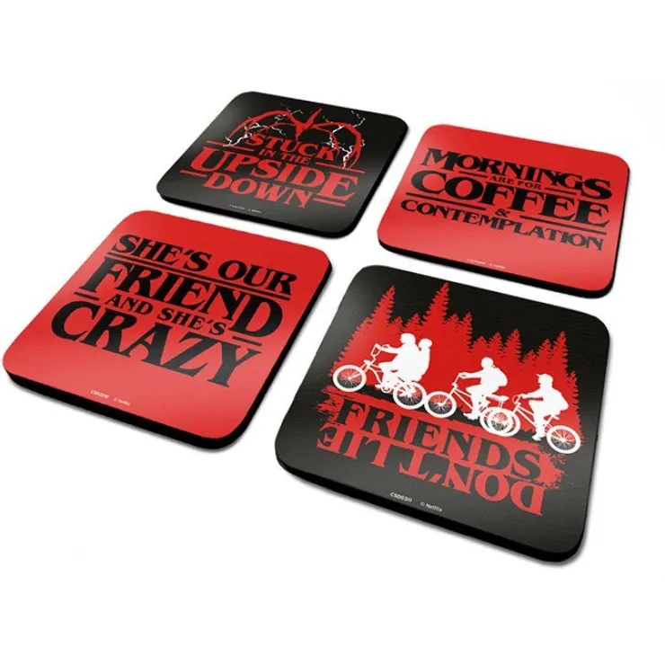 Tradera STRANGER THINGS PHRASES UNDERLÄGG 4-PACK Merchandise Mugg Drink Glas| Filmmerchandise