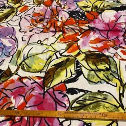 Tradera Stuvbit till klädsömnad, blommig bomullstrikå, 3 m x 140 cm| Syning & Strik