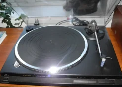 Tradera Technics Quartz Direct Drive Automatisk Skivspelare SL-QD22| Højtalere