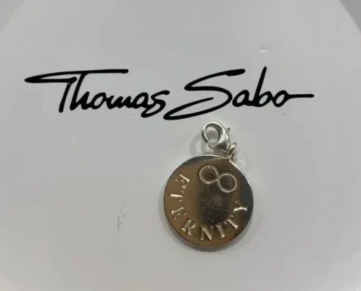 Tradera Thomas Sabo charm / berlock, rund platta med texten Eternity.> Armbånd