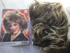 Tradera Tina Turner peruk> Udklædningstøj
