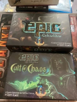 Tradera Tiny Epic Cthulhu + Cult of Chaos expansion| Bræt- & Selskabsspil