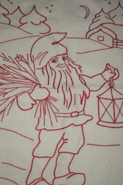 Store Tomte broderad i linne tyg, julbonad, väggbonad, retro, vintage, 60-tal, 70-tal Højtider