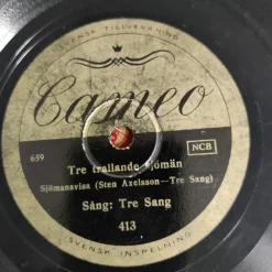 Tradera Tre Sang - Tre trallande sjömän / Kyssvisan 78a VG| Grammofonplader