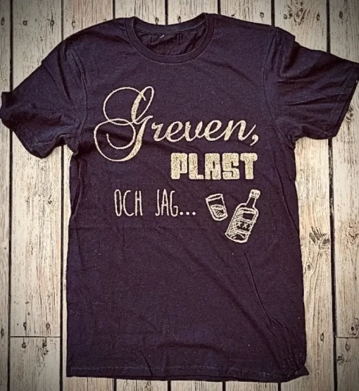 Tradera T-shirt, Nationalteatern, ”Greven, Plast och jag”, stl.M| Merchandise