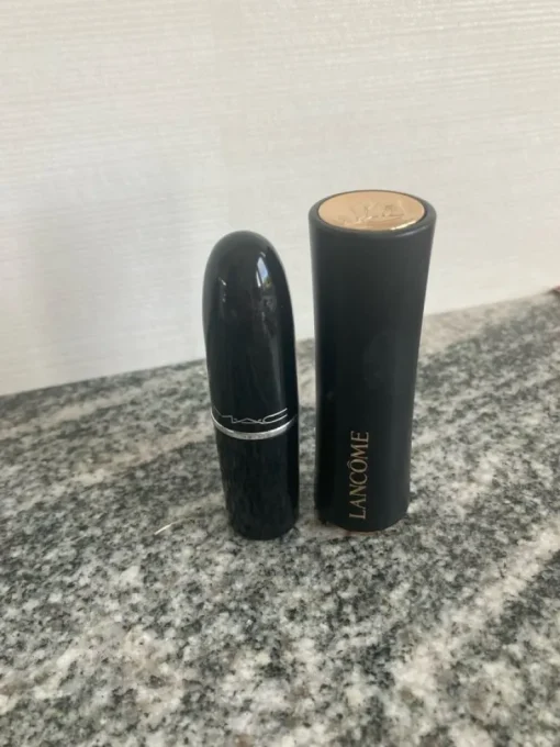 Tradera Två läppstift - MAC Syrup & Lancôme L'Absolu Rouge 525> Makeup