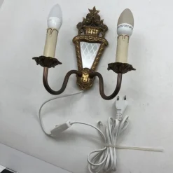 Tradera Tvåarmad vägglampa i mässing med spegel| Lamper