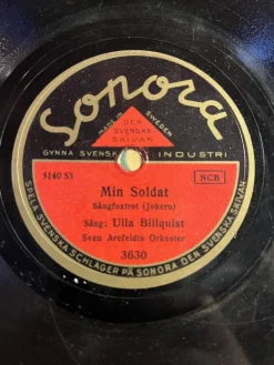 Tradera Ulla Billquist. Sonora 3630. Min Soldat.| Grammofonplader