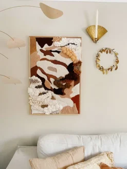 Outlet Unik väggbonad i jordnära toner | Textile art, mixed techniques, modern, boho Tekstiler