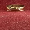 Tradera Vacker ring i mässing stl 17, billigare form av vigselring förlovningsring 1854)> Ringe