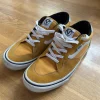 Tradera Vans - Senapsgul - strl. 45 (1kr!)> Herresko