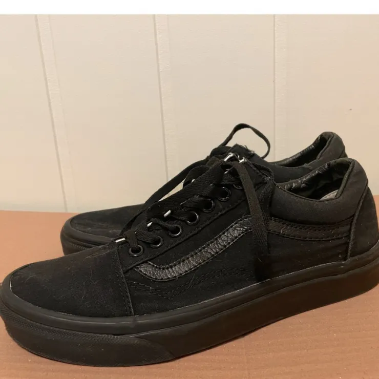 Tradera Vans 40 svarta> Herresko