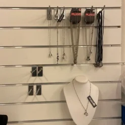 Store Varuparti 35st halsband flera modeller Varepartier