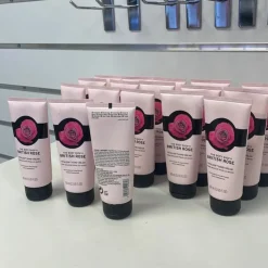 Best Sale Varuparti 15st The Body Shop British Rose Hand Cream 100 ml Varepartier