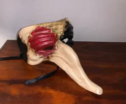 Tradera Venetiansk mask - Commedia dell'arte, goth eller Eyes Wide Shut> Udklædningstøj