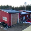 New Verkstadsfastighet fd stor bilverkstad mellan Ljusdal och Ånge. Inhägnad sjötomt Boliger Og Lokaler