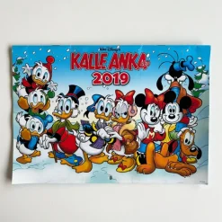 Clearance Väggalmanacka Kalle Anka & Co 2019 Almanakker & Kalendere