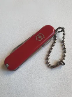 Tradera Victorinox Nyckelring Fickkniv 58 mm lång> Knive & Sværd