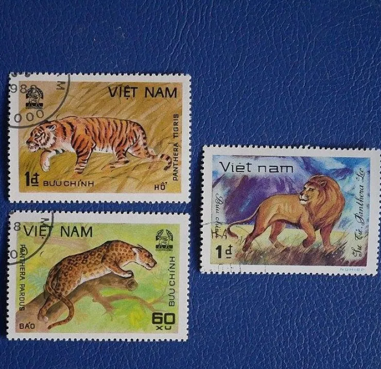 Tradera Vietnam 3 st stora frimärken ,Tiger Lejon Leopard| Asien