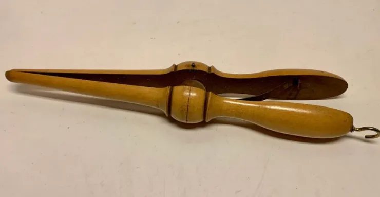 Tradera Vintage ”handske-utvidgare” i trä| Kunsthåndværk