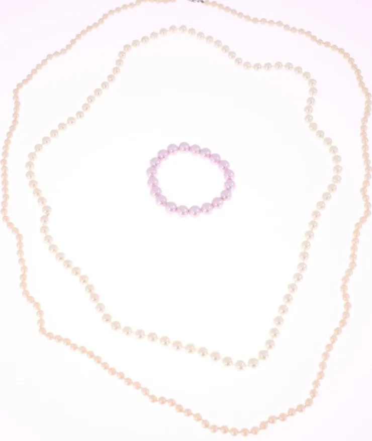 Tradera Vintage ladies faux pearls necklaces and bracelet-Combined weight: 94.1g> Smykkesæt