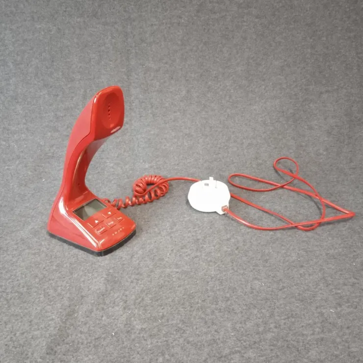 Tradera Vintage Telia Kobra röd telefon> Anden Telefoni