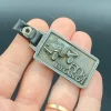 Tradera Volvo 60 år Brandt | Nyckelring i metall & läder | Nyckelhållare, hänge> Mobilia