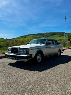 Tradera Volvo 262c| Biler