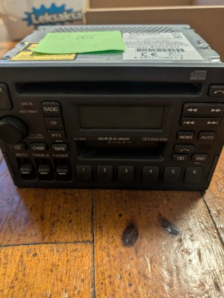 Tradera Volvo SC-805 Bilstereo| Bilstereo