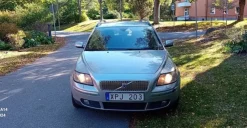 Tradera Volvo V50 1.8f ny besikta idag utan anmärkningar nya vindrutan fram10/24fra| Biler