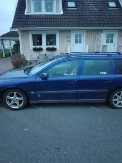 Tradera Volvo V70N A-traktor| Biler