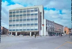 Tradera Värnamo Stadshotellet ~1957 - Förlag Pressbyrån| Svenske Landskaber